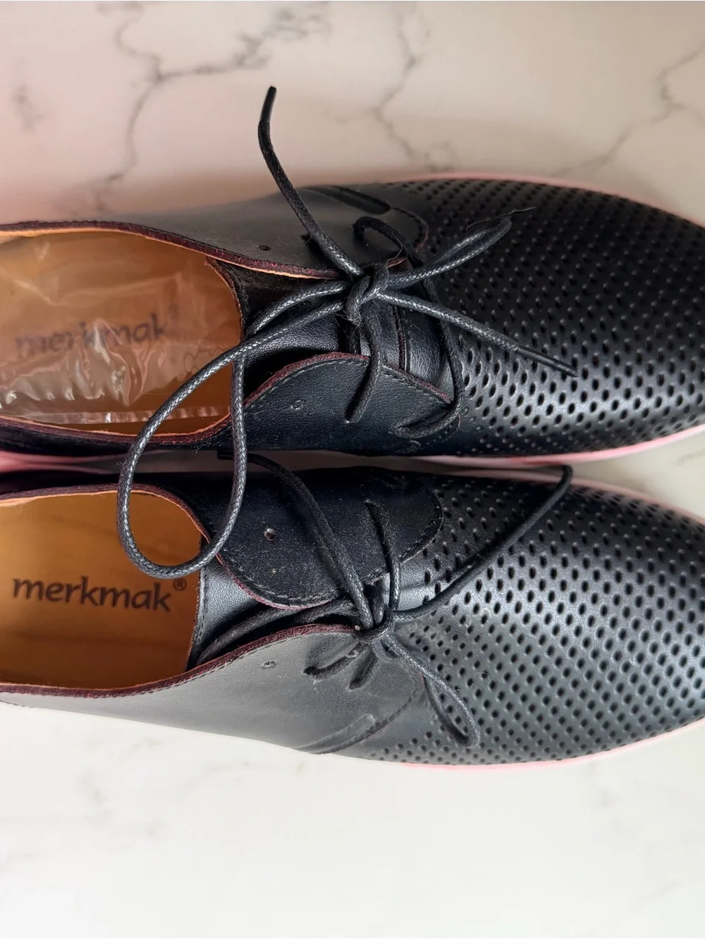 Merkmak Men's Black Perforated Lace-Up Casual Shoes